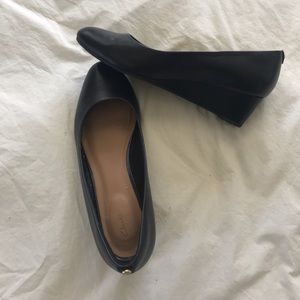 Clarks black leather wide wedges